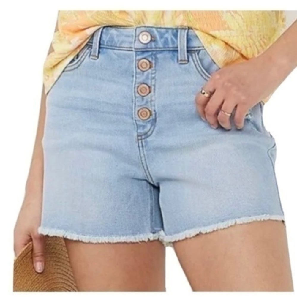 NWT Lauren Conrad Super High Rise Jean Shorts Stretch Distressed 24W New